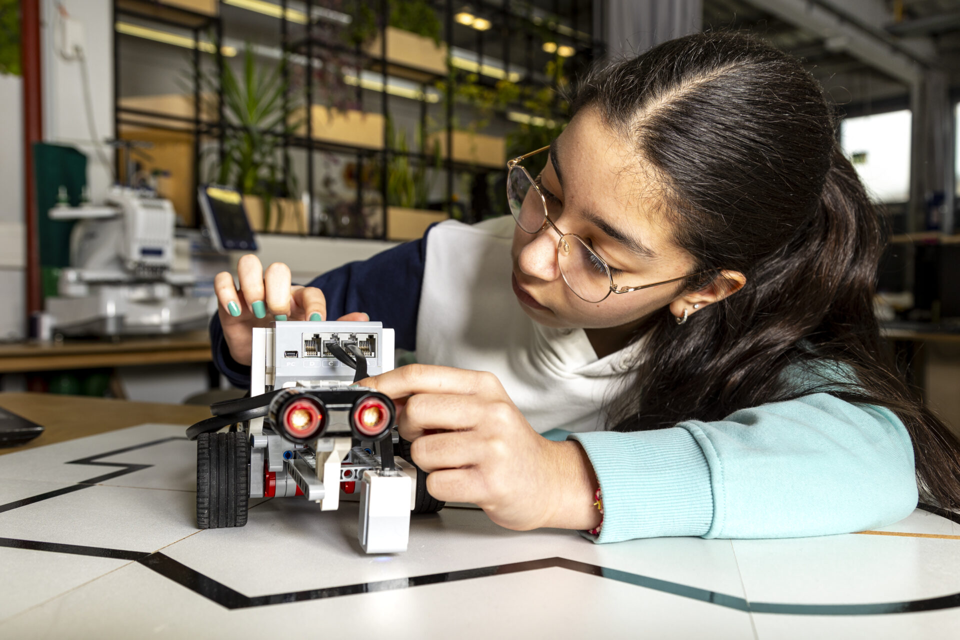 https://www.mint-machen.de/wp-content/uploads/2026/06/Roboternavigation_FabLab.jpg